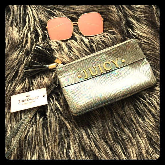 Juicy Couture Wristlet NWT - Picture 1 of 7